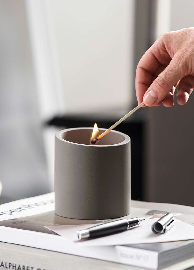 NewMoon Home Scens Candle Taupe Fantasy