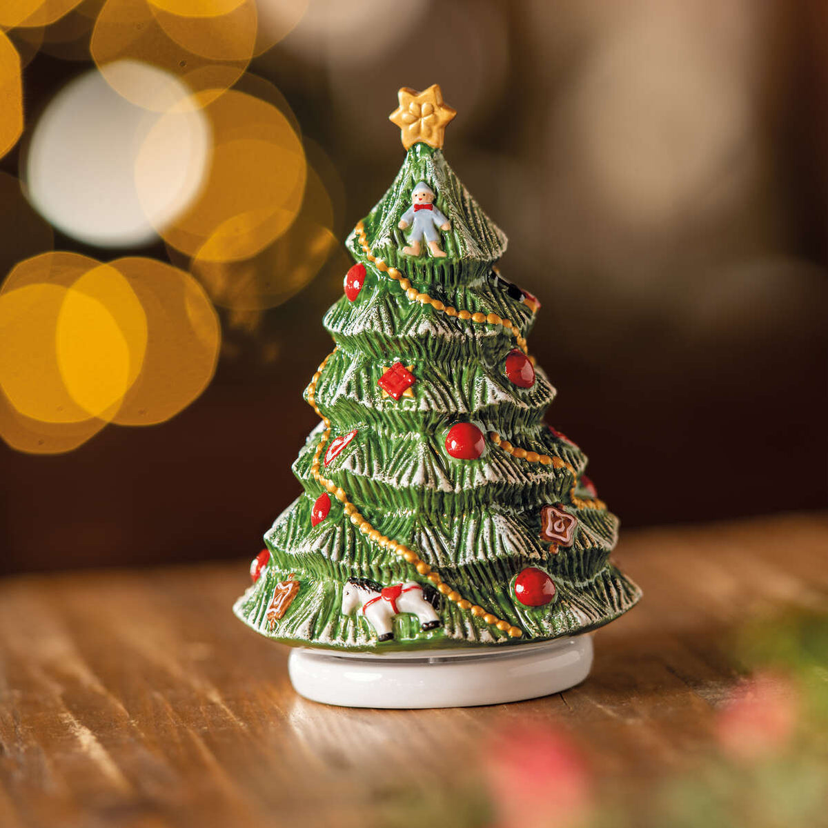 Villeroy & Boch Nostalgic Melody Christmas Tree