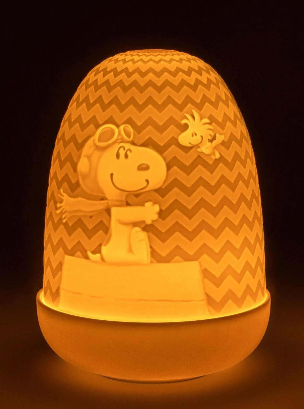 SNOOPY DOME LAMP